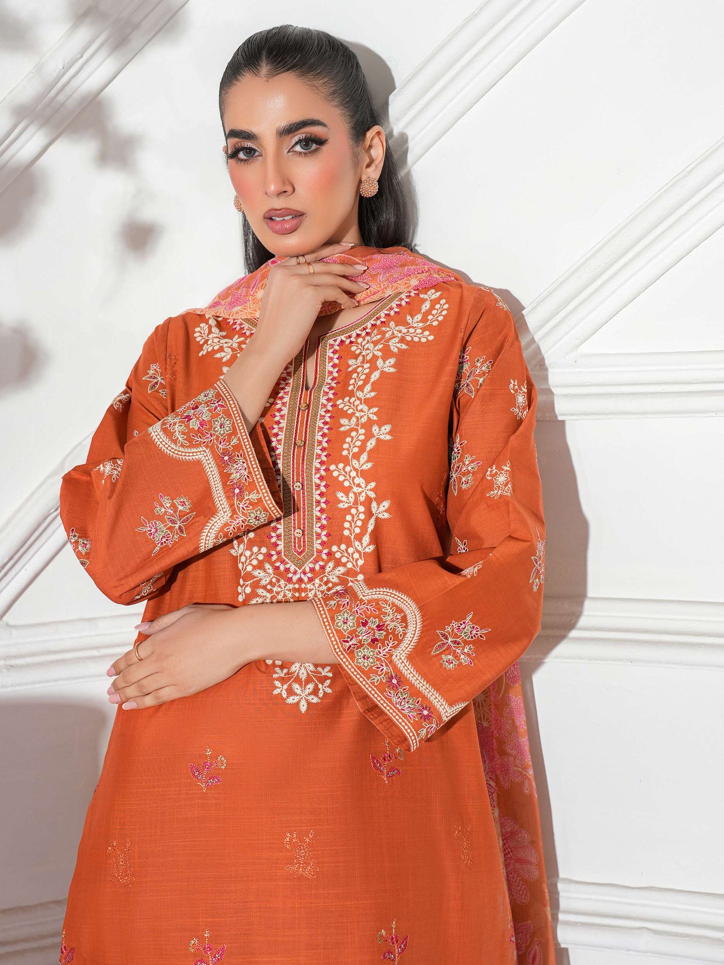 3 Piece Lawn Suit-Embroidered (Unstitched)