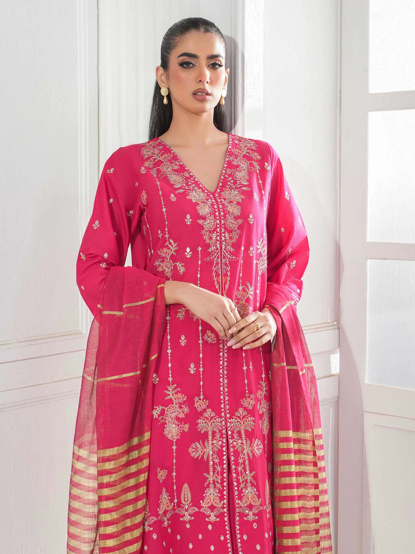 3 Piece Lawn Suit-Embroidered (Unstitched)