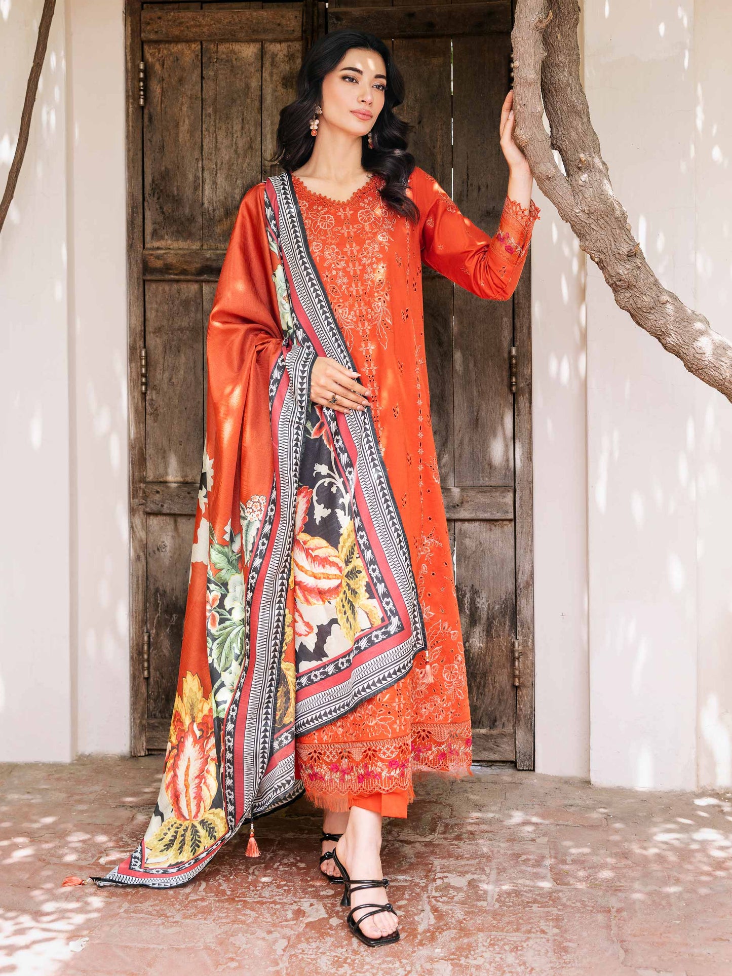 3 Piece Lawn Suit-Embroidered (Unstitched)