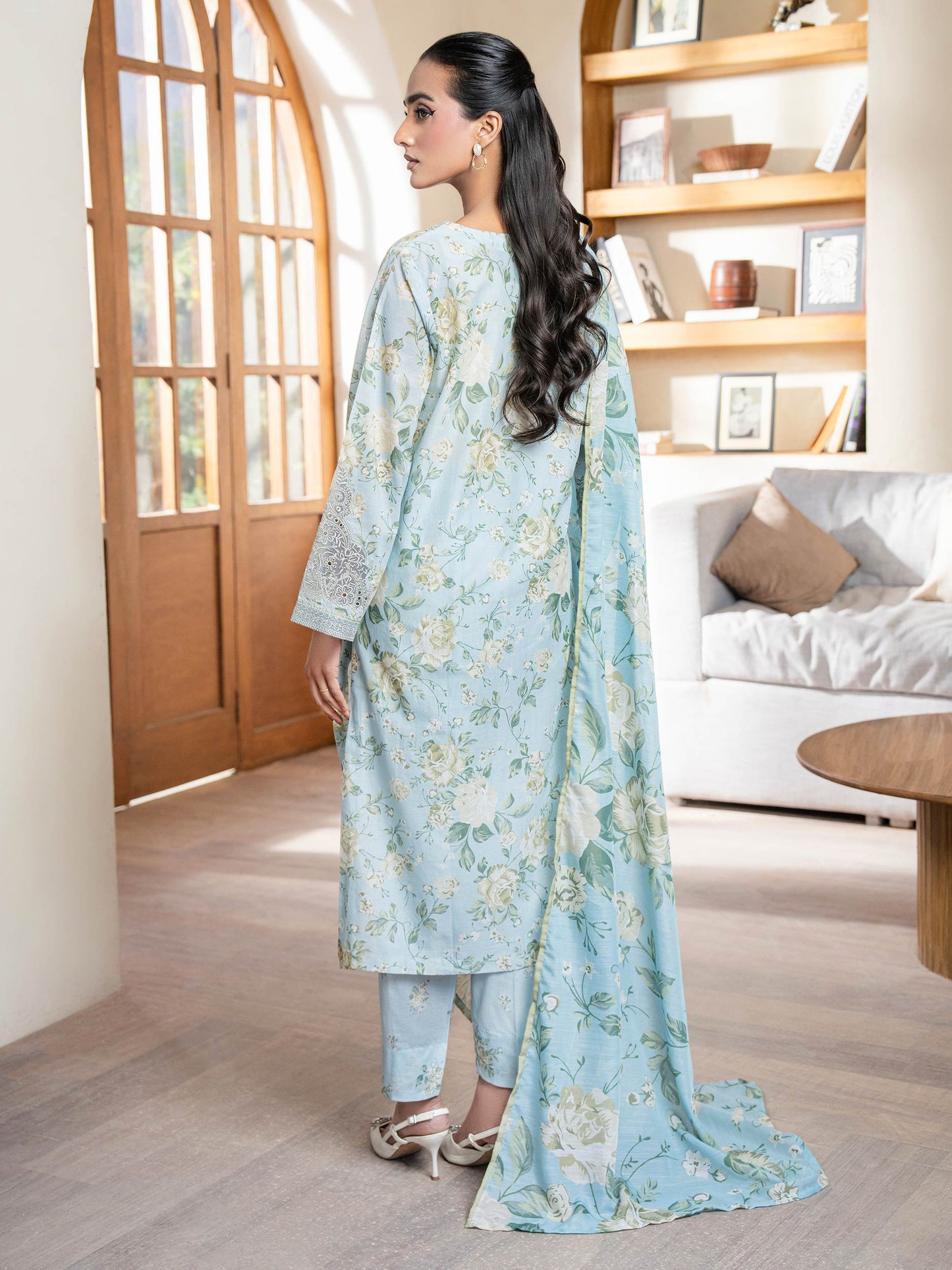 3 Piece Lawn Suit-Embroidered (Unstitched)