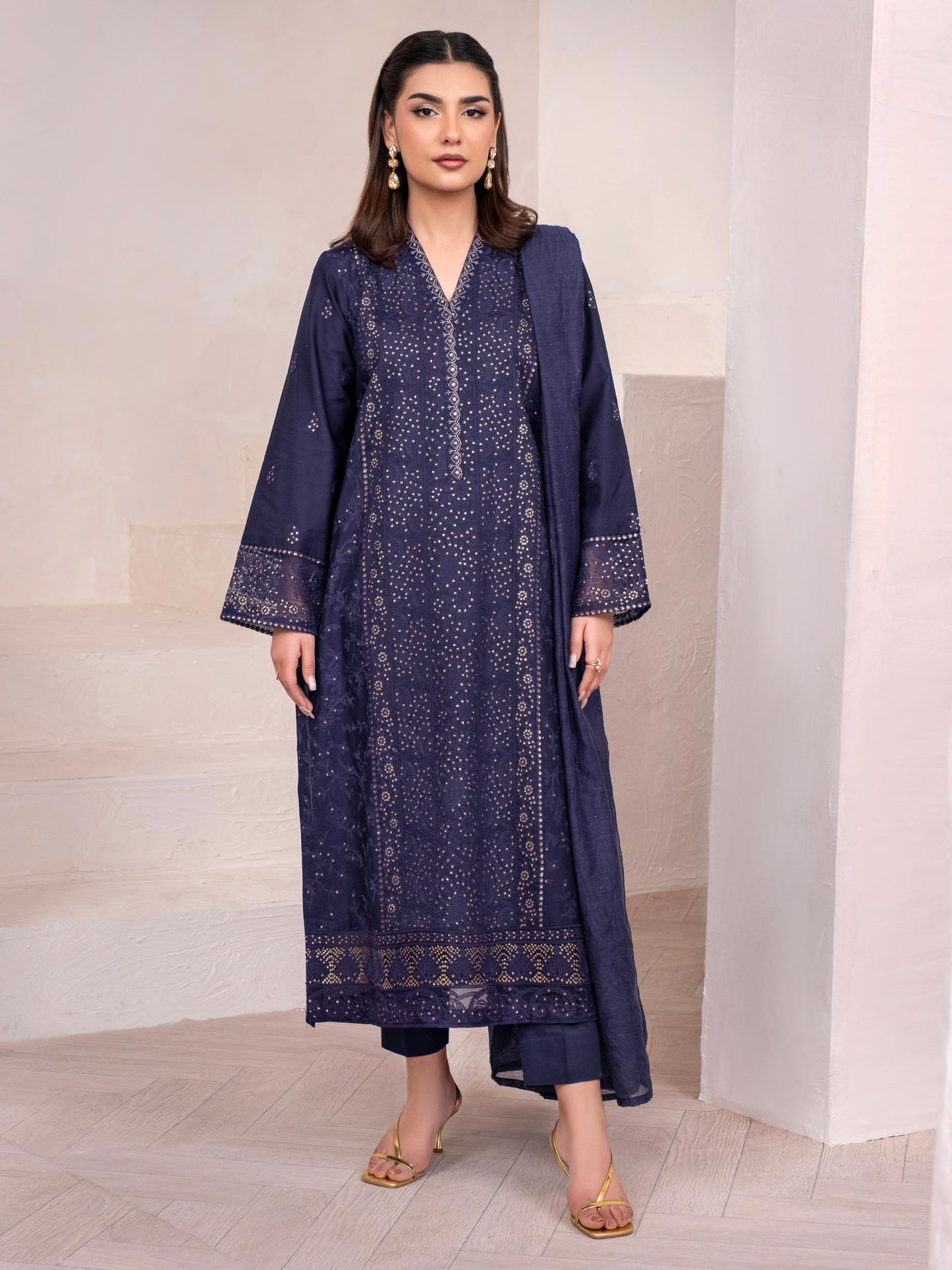 3 Piece Lawn Suit-Embroidered (Unstitched)