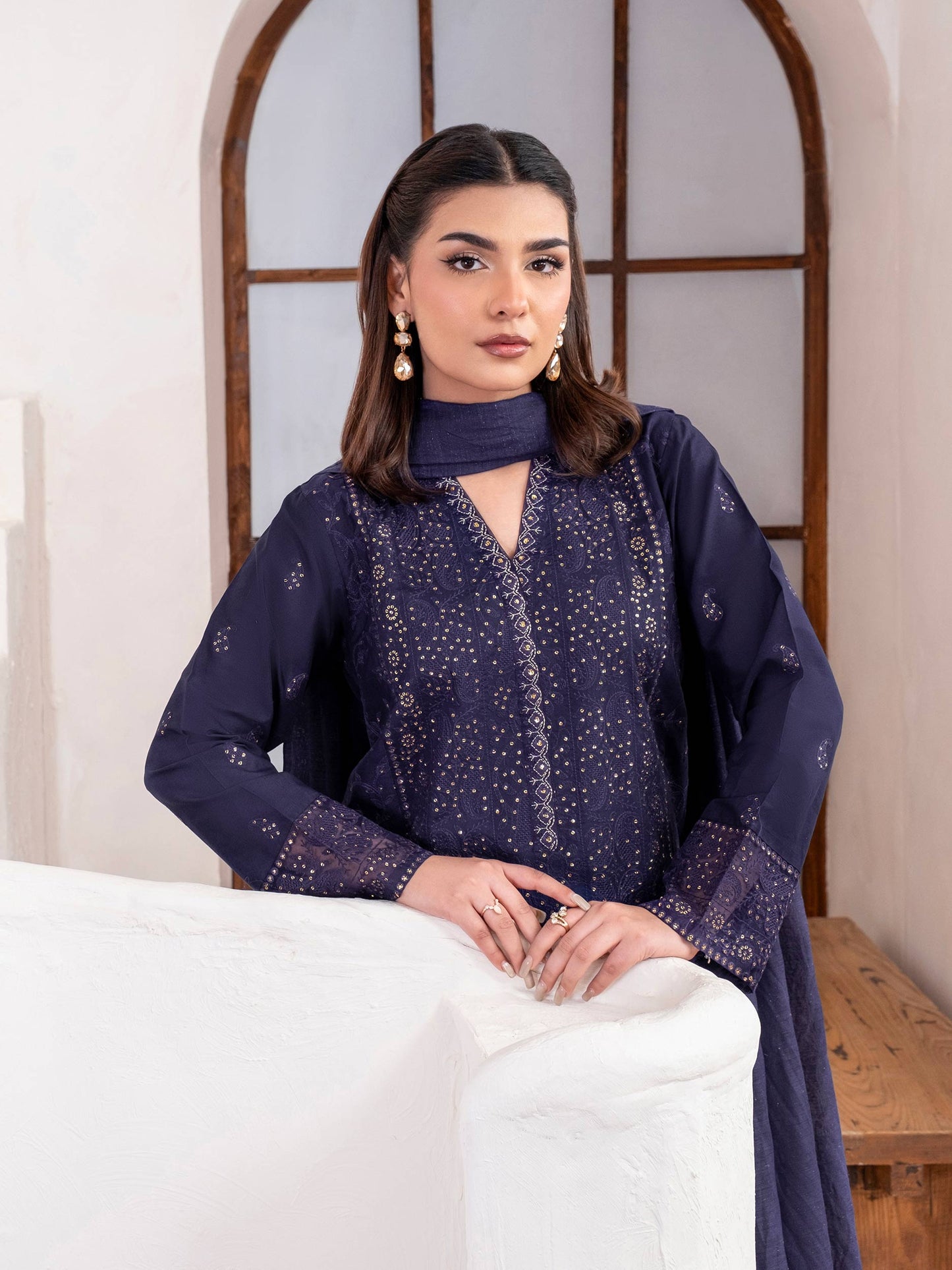 3 Piece Lawn Suit-Embroidered (Unstitched)