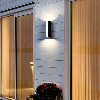 Lampe Murale Extérieure à Deux Voies pour un Éclairage Polyvalent