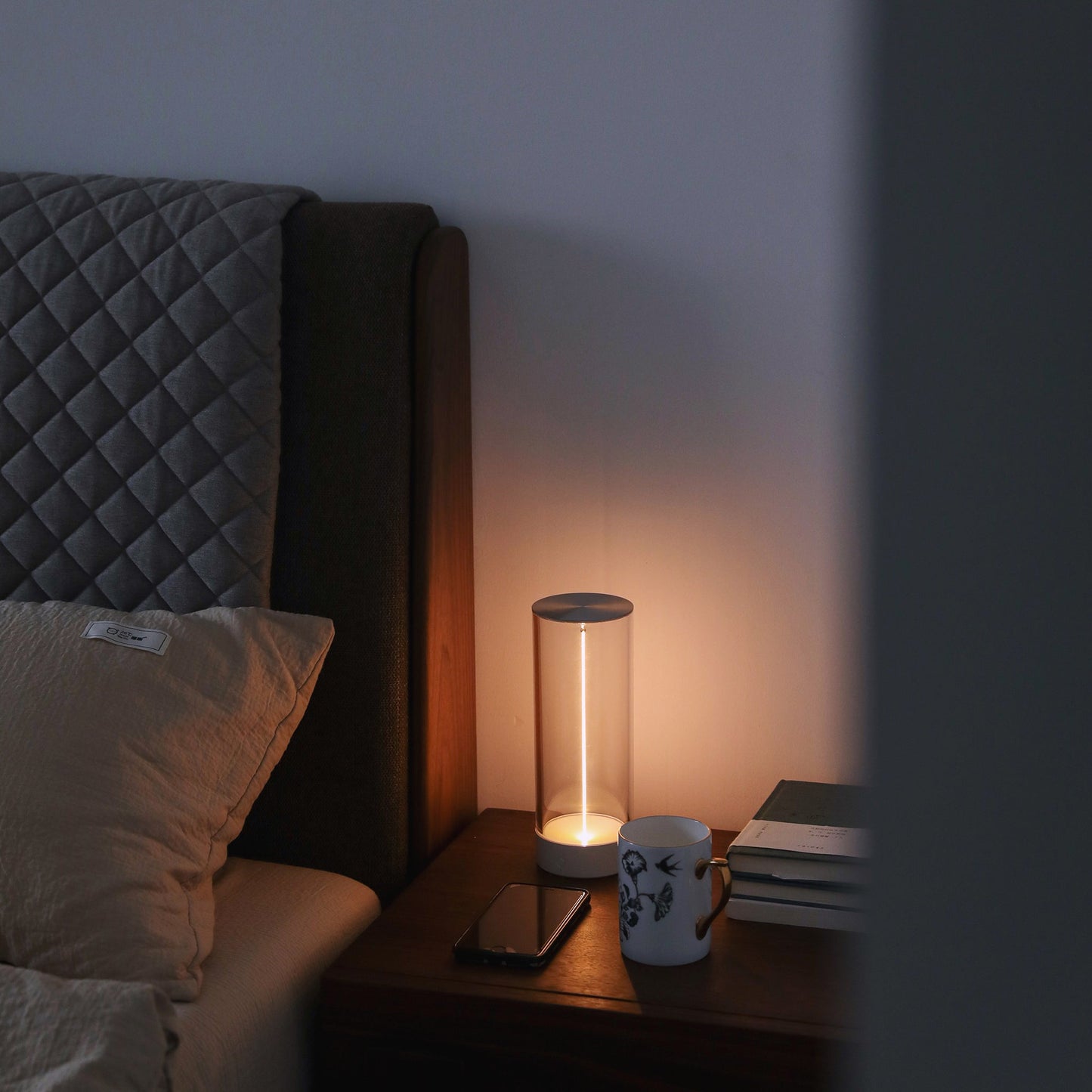 Auge Light Cordless Table Lamps 12.76 in Modern Table Lamp 3-Level Dimming Night Lights