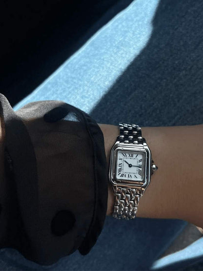 Novessa - Premium Vierkante Quartz Horloge