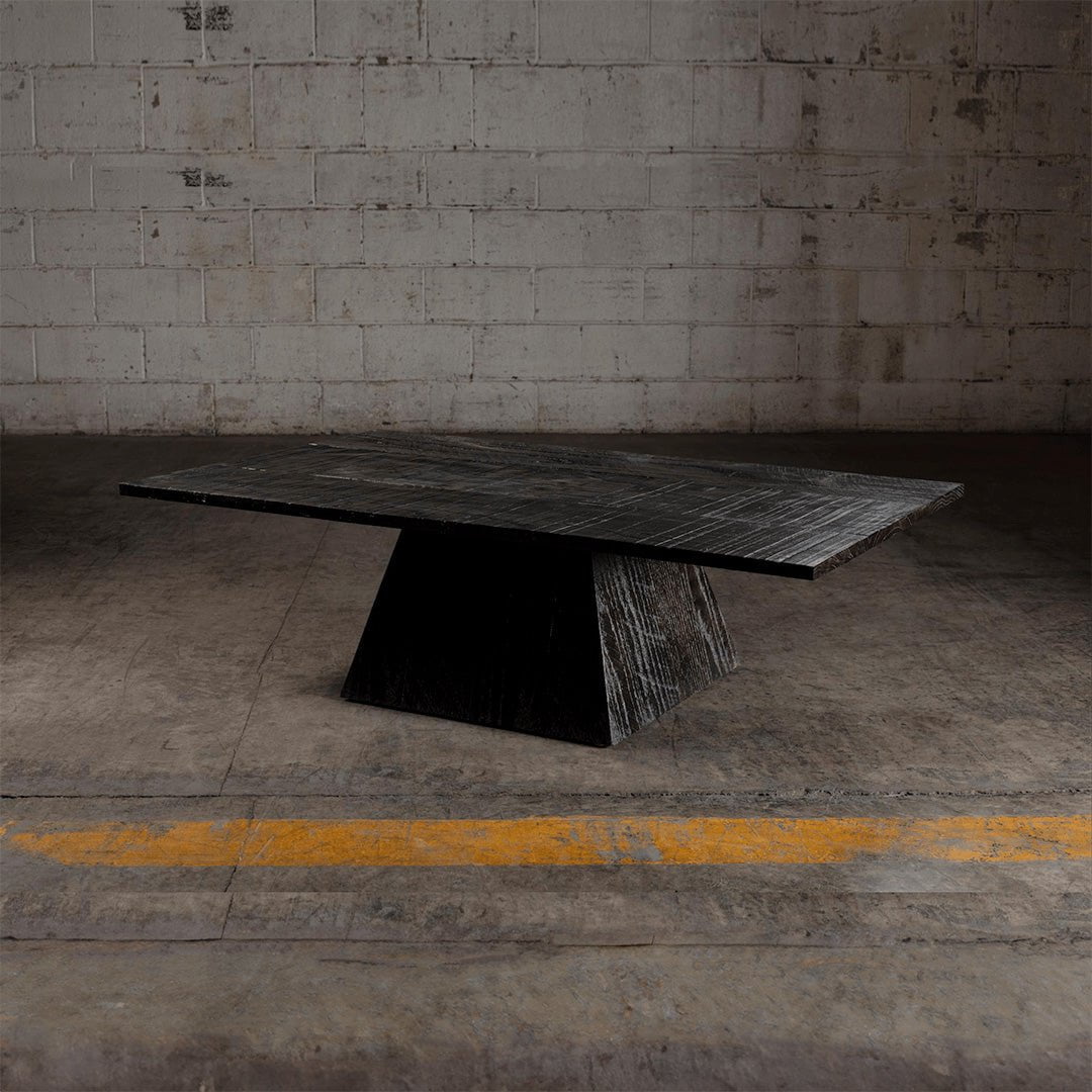 Mesa de Comedor de Madera Negra Alexa