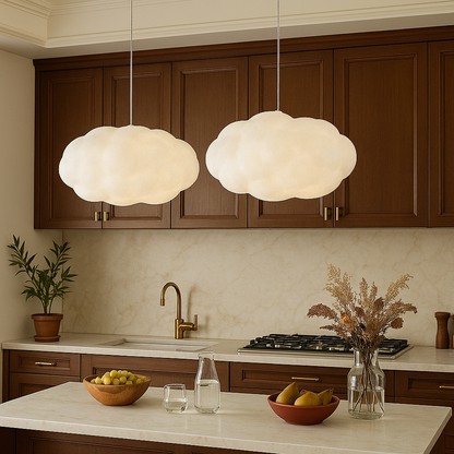 Lustra pendul pentru nori, iluminat de ambient pentru un decor aerisit și elegant