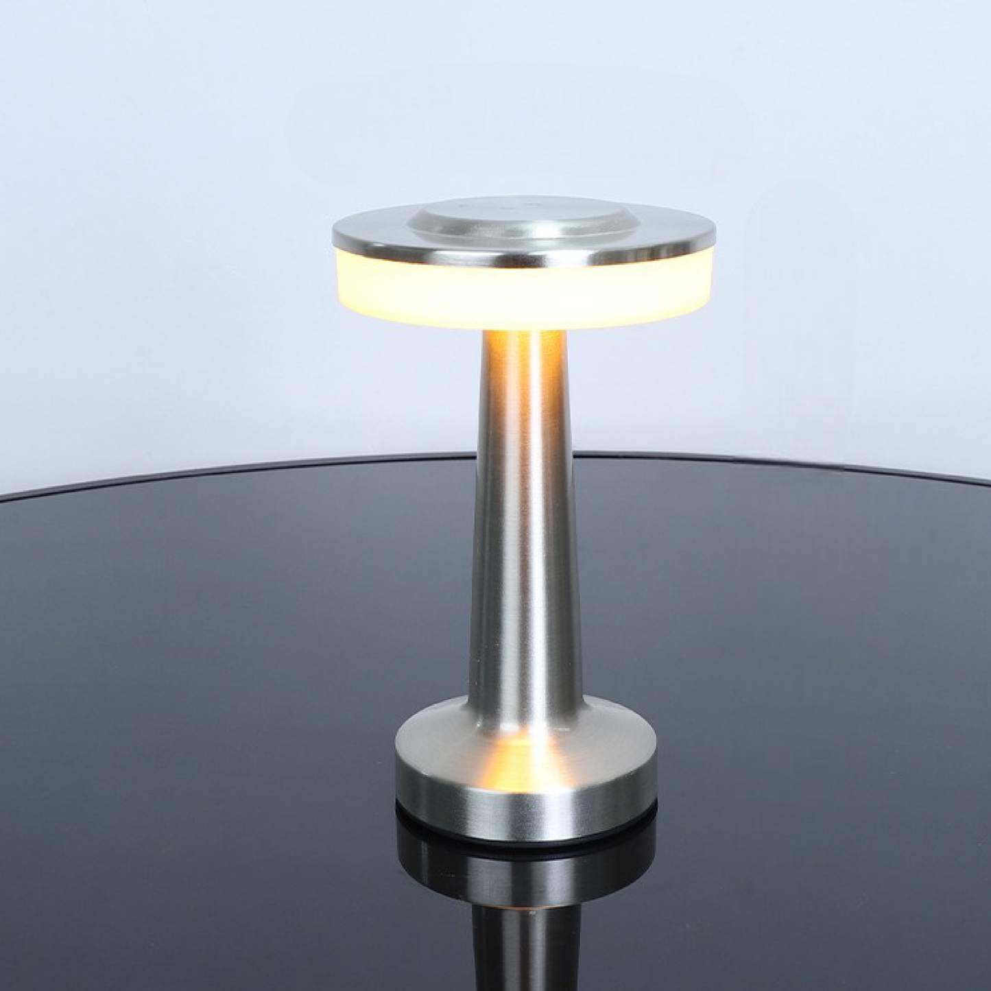 Birdona's Elegant Metal Table Lamp for Stylish Home Decor
