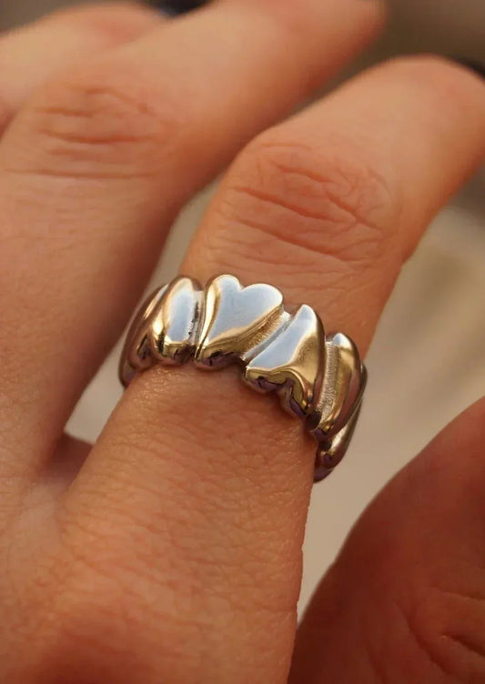 Laylah - Wrap-Around Hart Ring