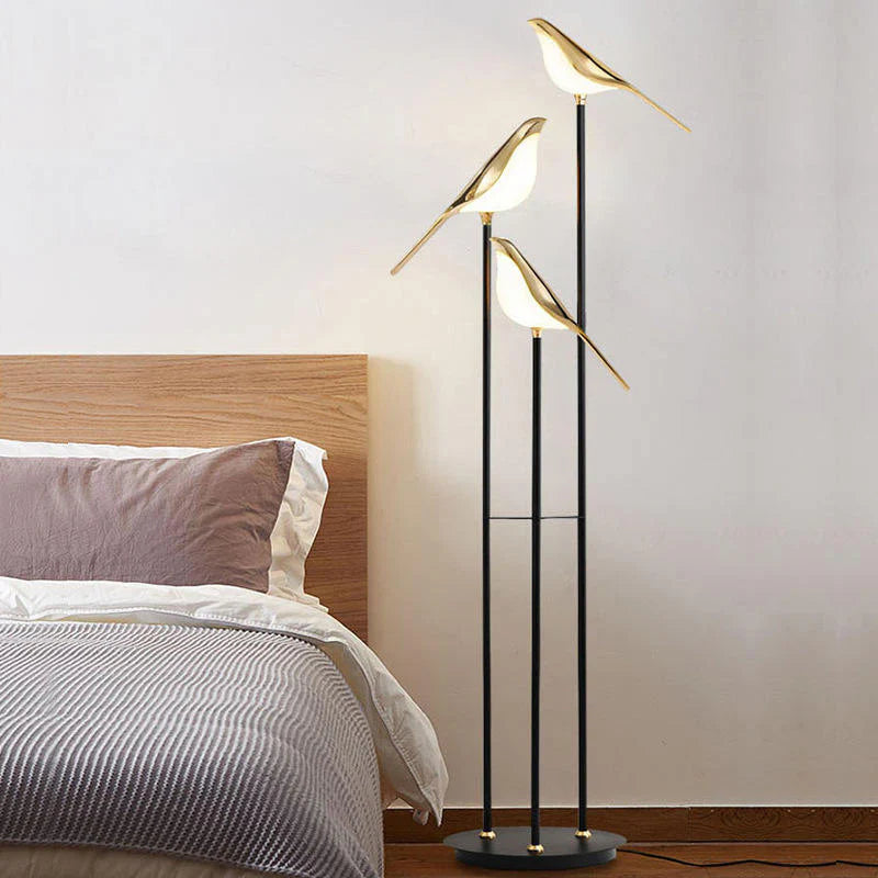 Lampe sur Pied MrBird élégante et moderne