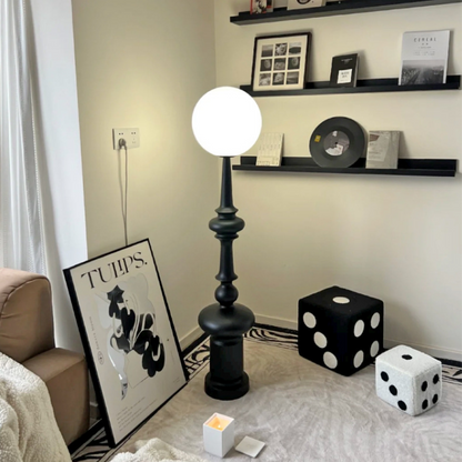 Bauhaus Stil Schwarzer Stehlampe - Elegant und Modern für Ihr Zuhause