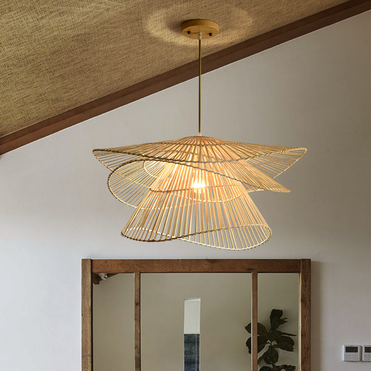 LAMPE PENDANT EN BOIS DE ROTIN ÉLÉGANTE