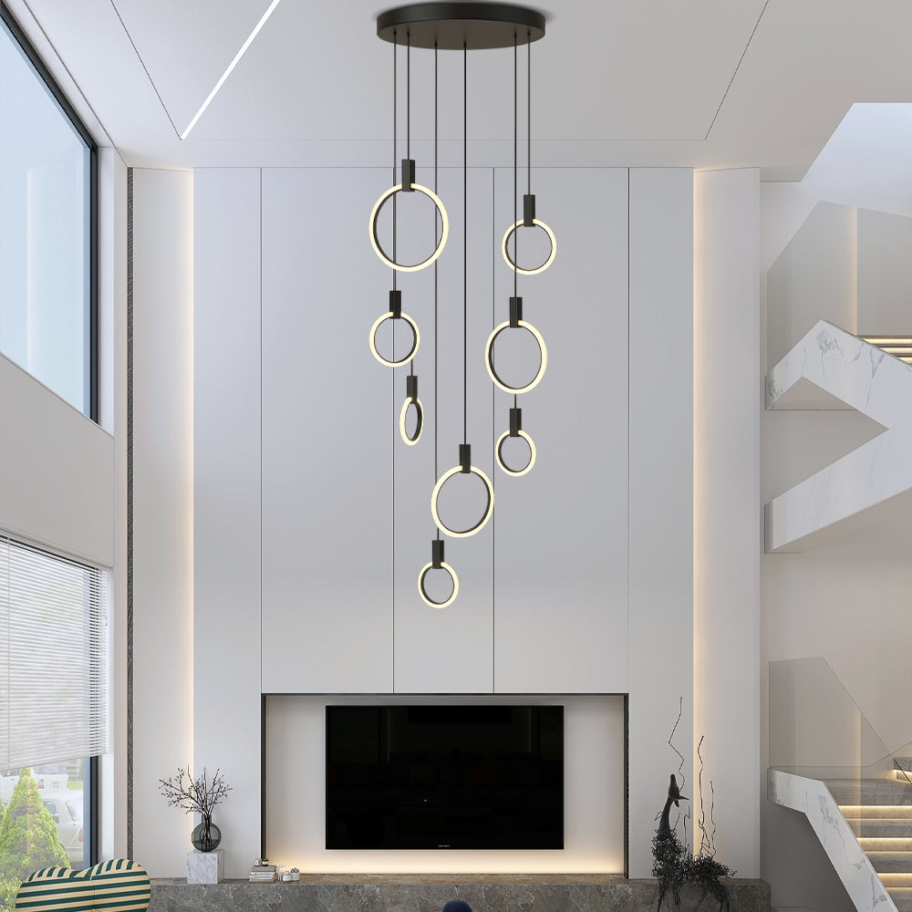 Lustre à chaînes avec 7/10 anneaux pour un escalier élégant