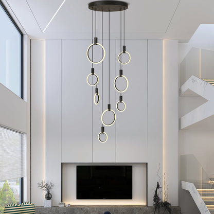 Lustre à chaînes avec 7/10 anneaux pour un escalier élégant